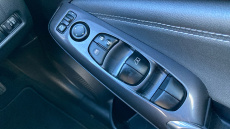 Nissan Juke 1.0 DiG-T 114 N-Connecta 5dr Petrol Hatchback